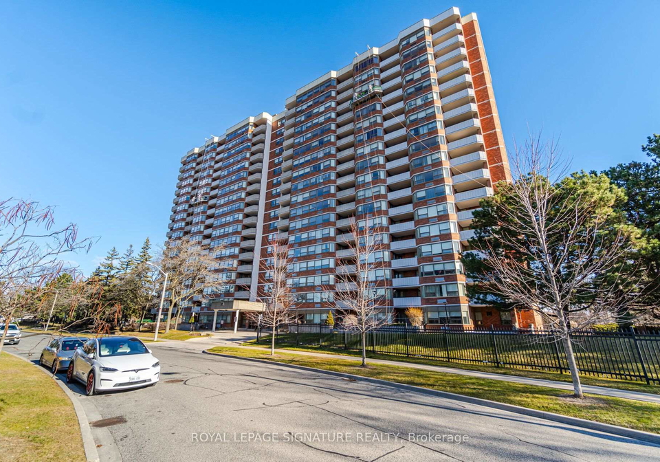 121-ling-road-toronto-scarborough-ontario-e13842508