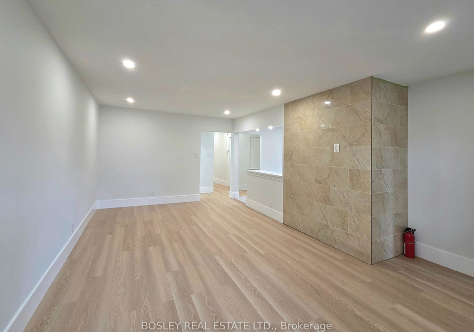 714-lublin-avenue-pickering-ontario-e13842576