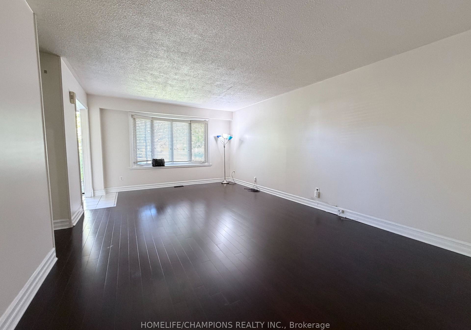 1143-valley-court-oshawa-ontario-e13842980