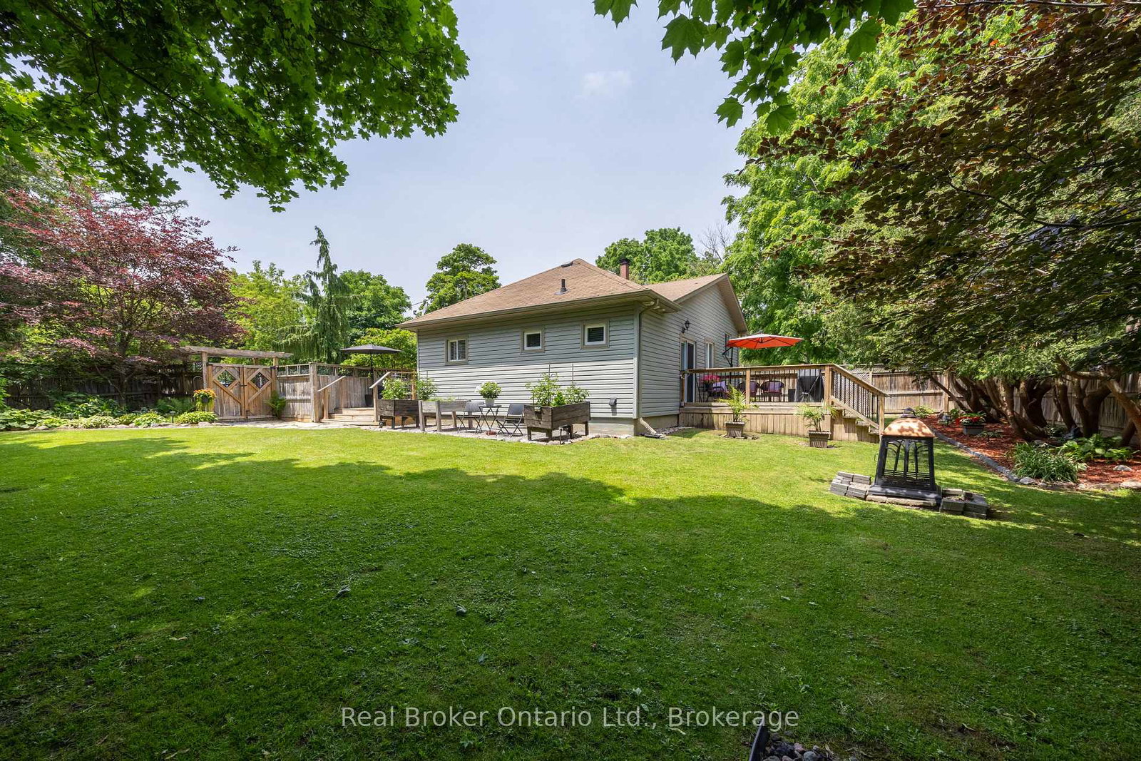 45-centre-street-clarington-ontario-e13843140