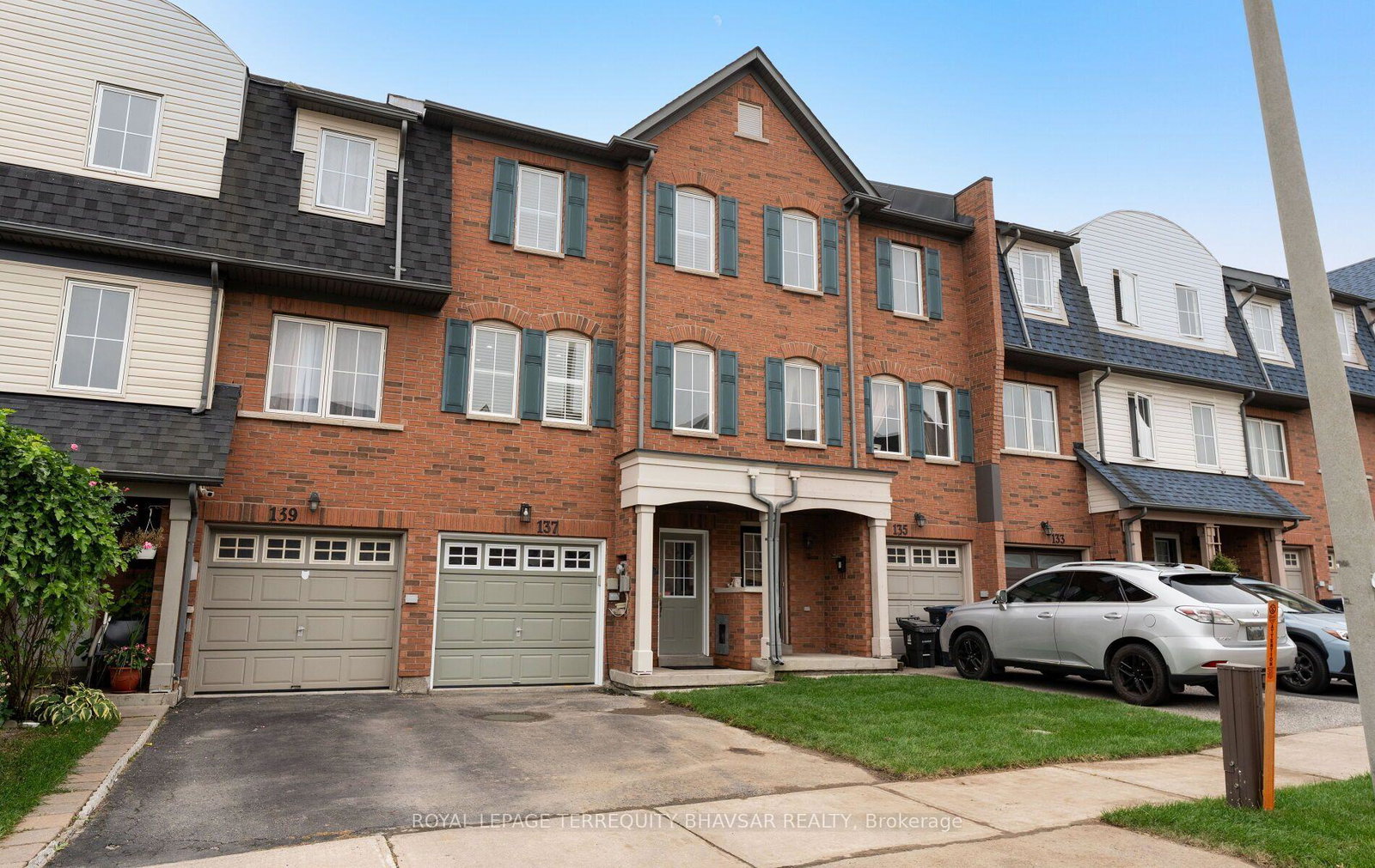 137-mike-myers-drive-toronto-scarborough-ontario-e13843164