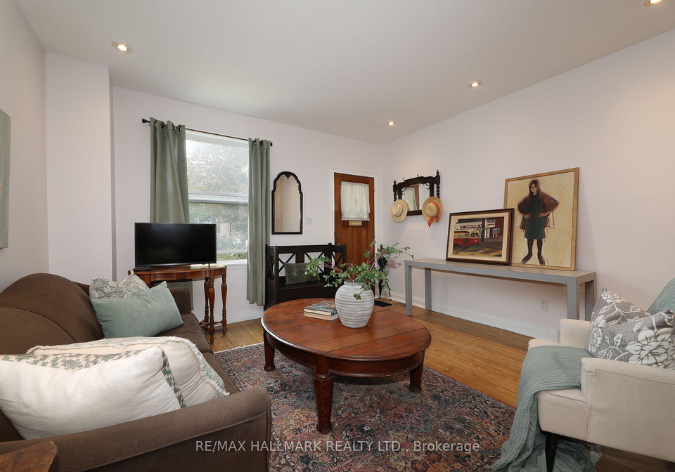 1-lockwood-road-toronto-toronto-ontario-e13843322