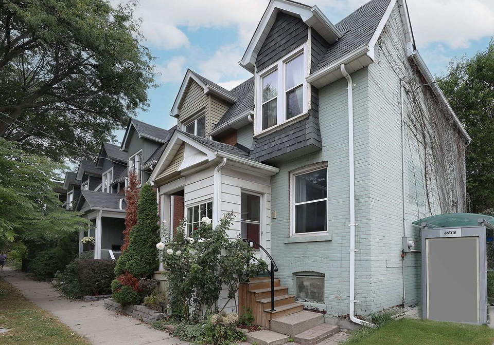 1-lockwood-road-toronto-toronto-ontario-e13843322