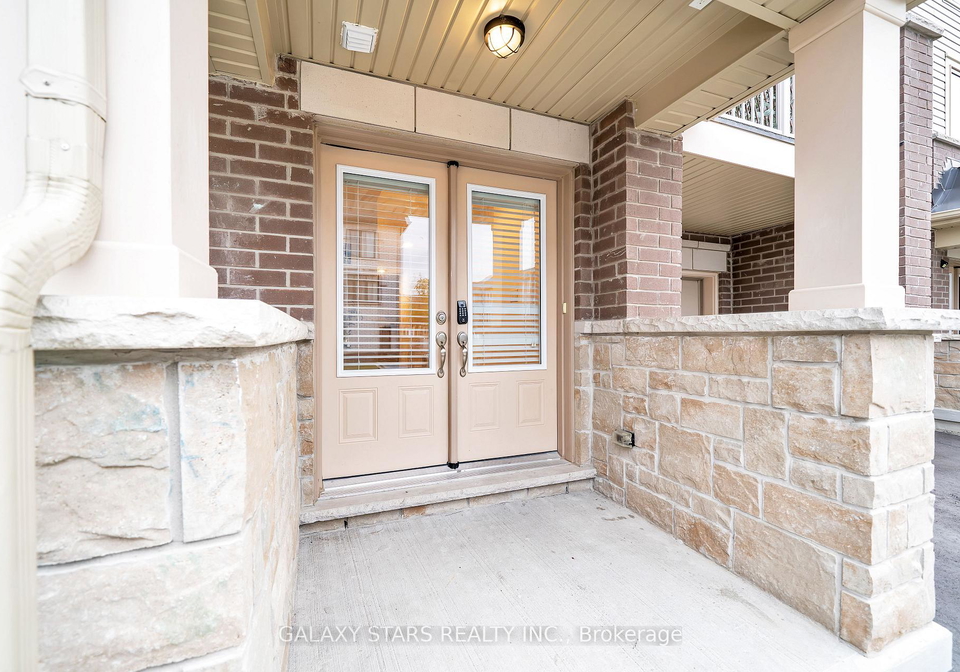 50-ambereen-place-clarington-ontario-e13843338
