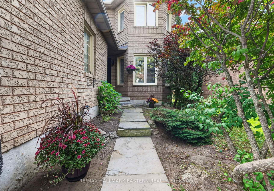 25-edgerton-drive-clarington-ontario-e13843574