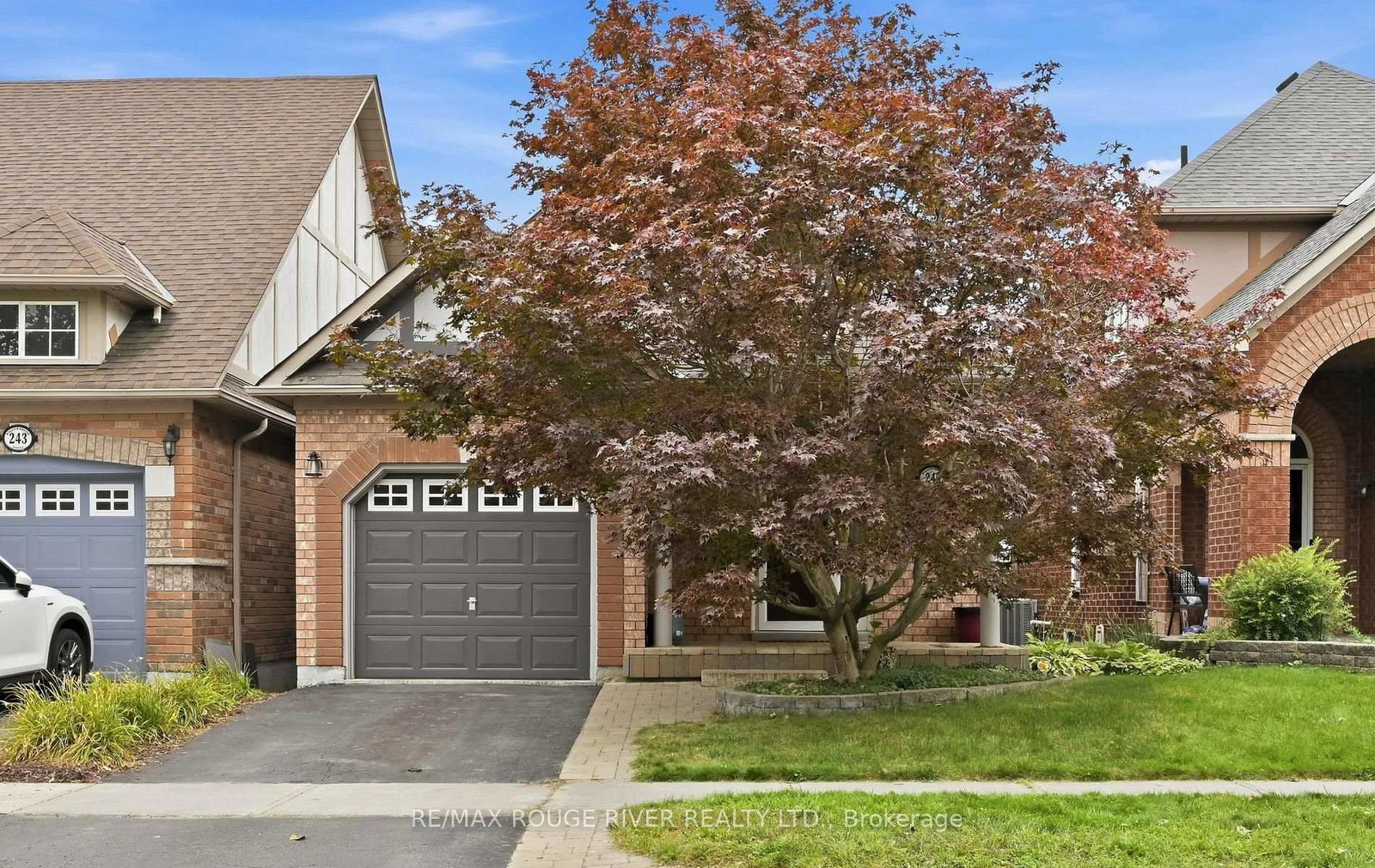 245-willowbrook-drive-whitby-ontario-e13843576