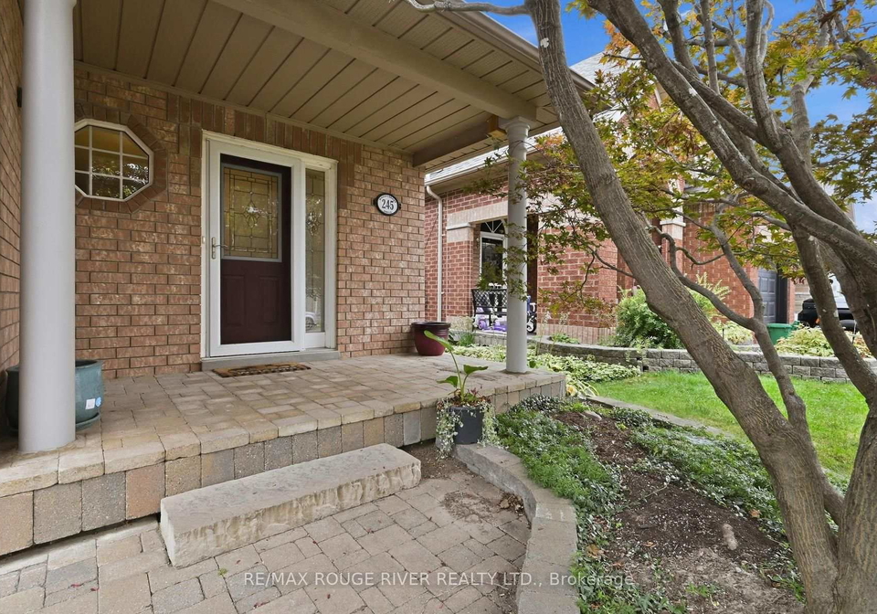 245-willowbrook-drive-whitby-ontario-e13843576