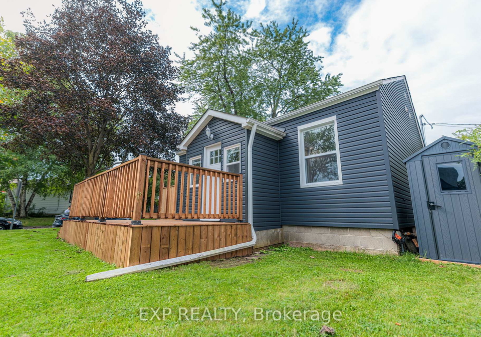 18-nelson-avenue-ajax-ontario-e13843690