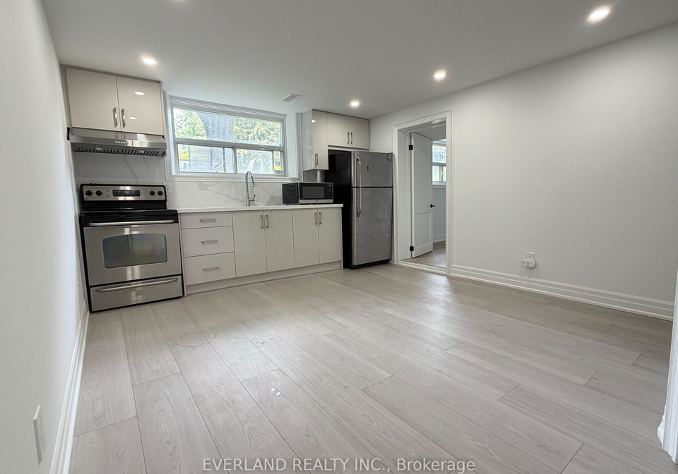 116-sylvan-avenue-toronto-scarborough-ontario-e13843780