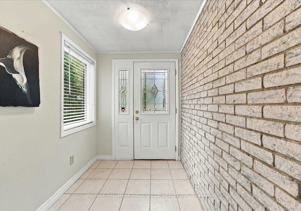735-bermuda-avenue-oshawa-ontario-e13843792