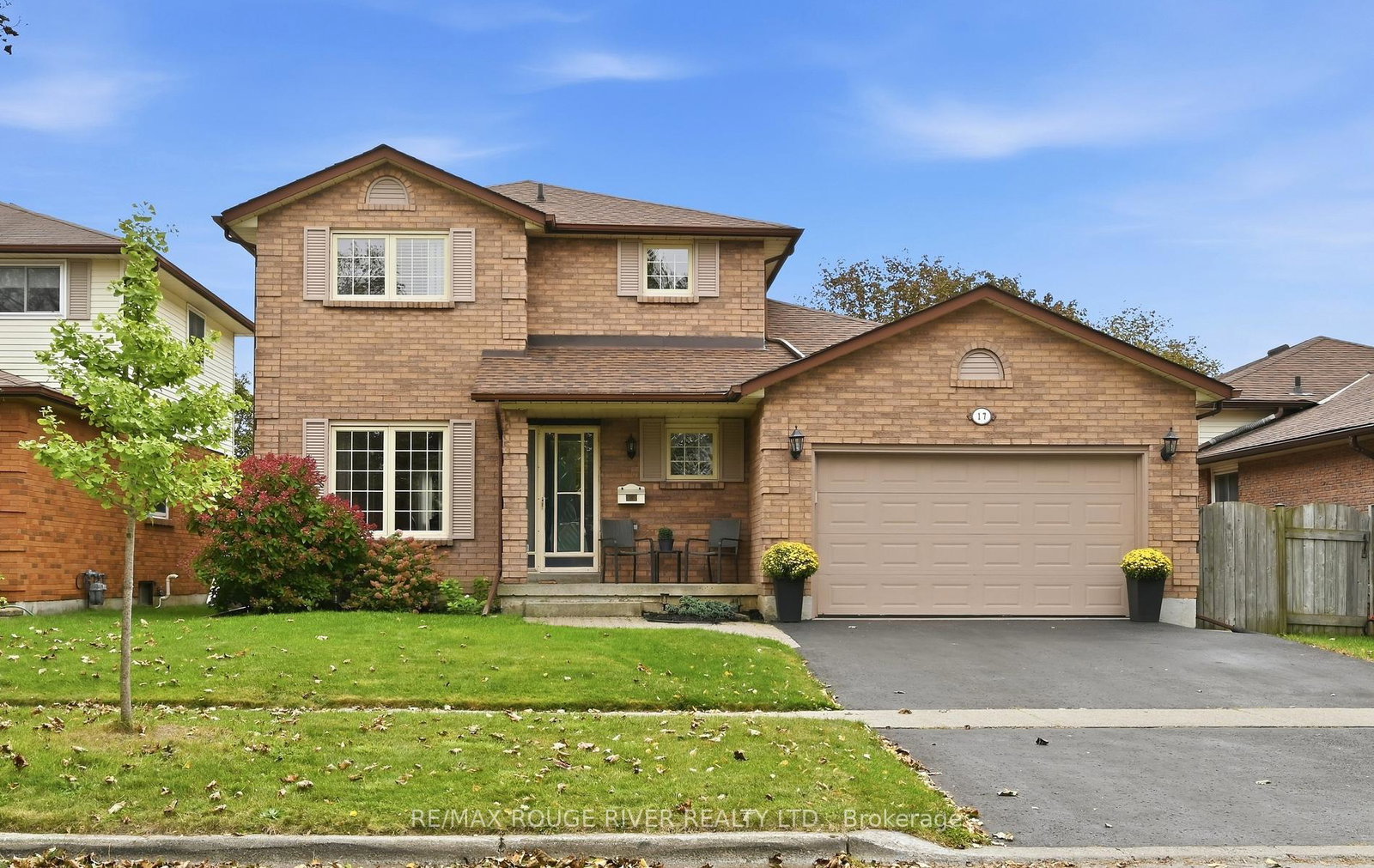 17-cloverfield-street-clarington-ontario-e13843996