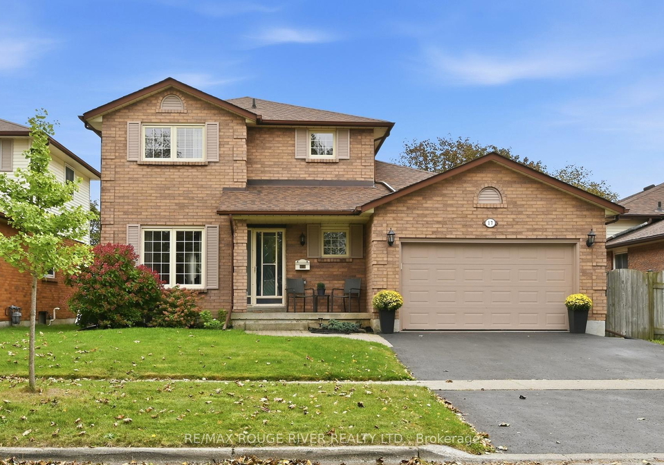 17-cloverfield-street-clarington-ontario-e13843996