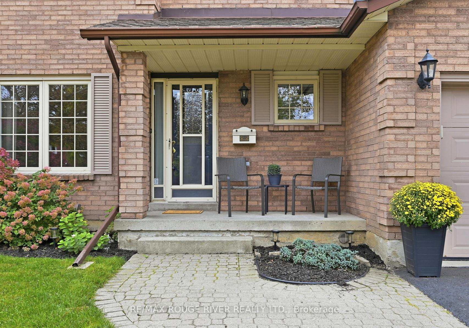 17-cloverfield-street-clarington-ontario-e13843996