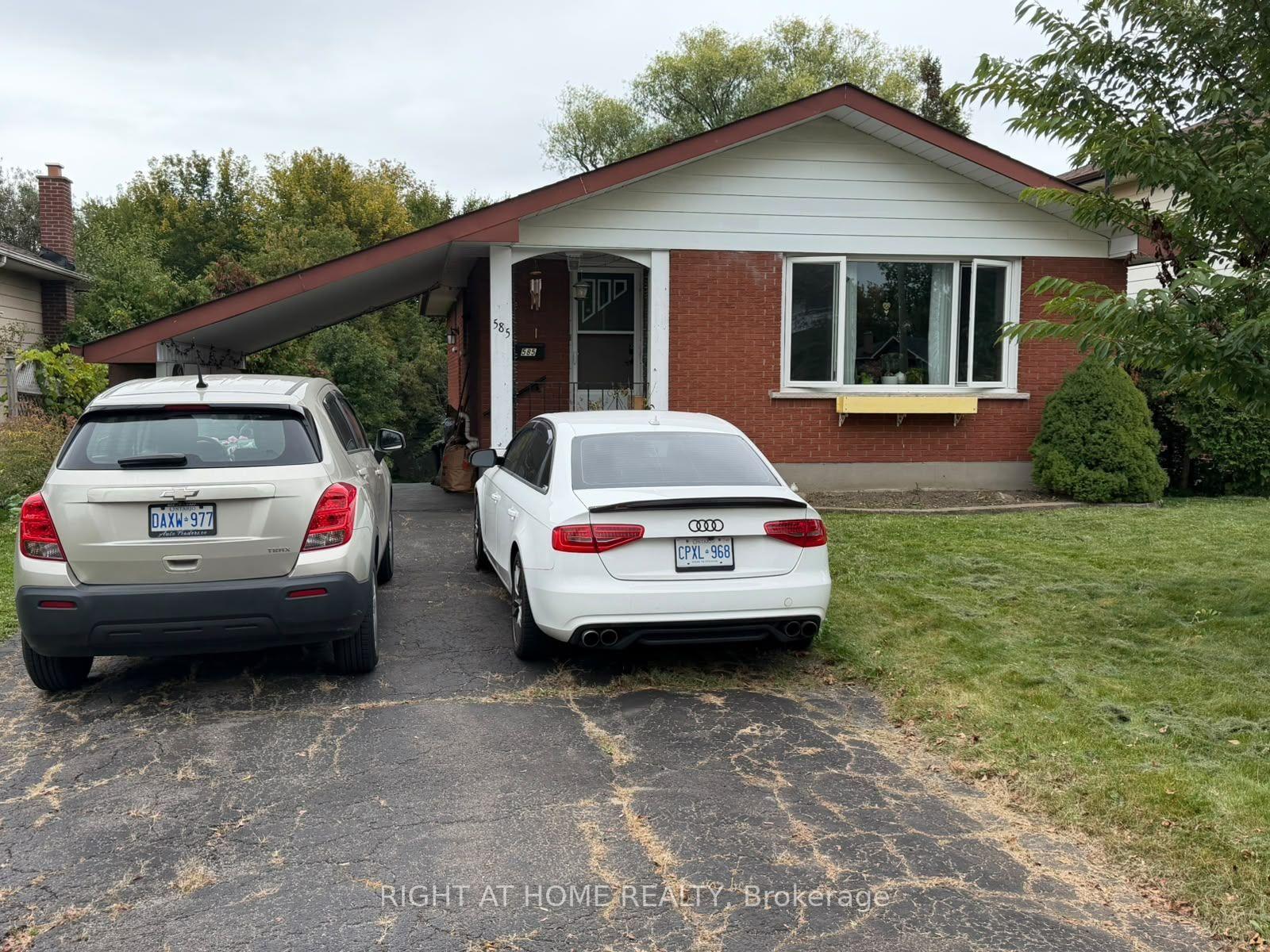 585-s-brentwood-avenue-oshawa-ontario-e13844056