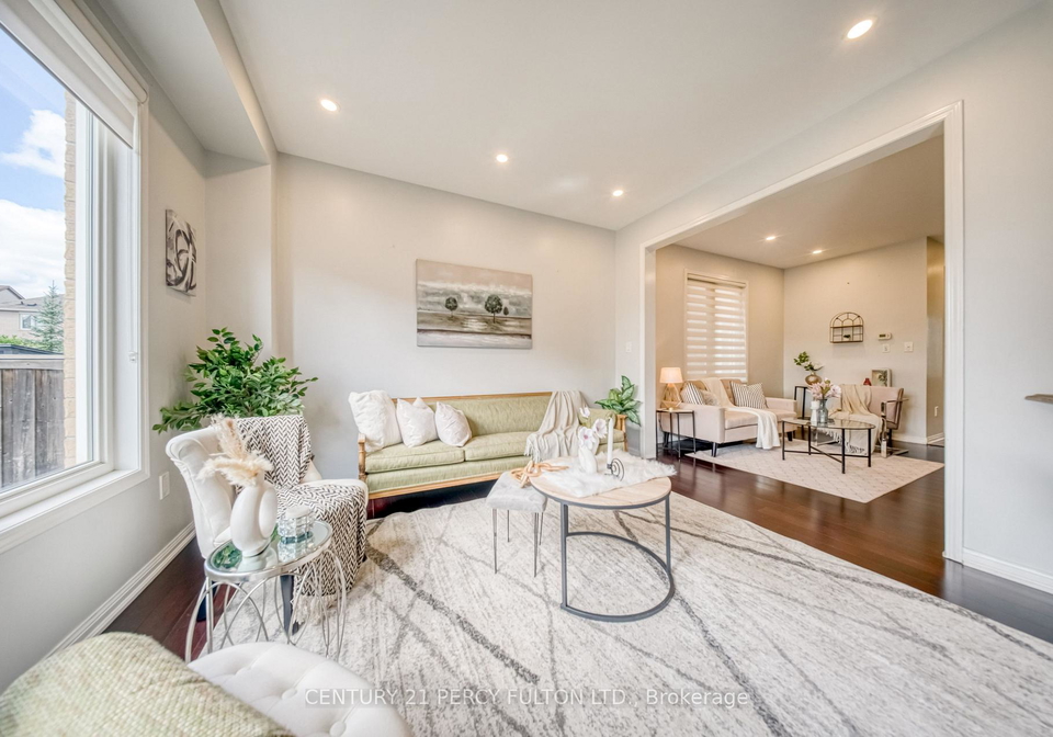 1749-liatris-drive-pickering-ontario-e13844370