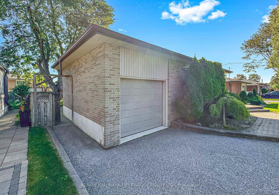 789-hillcrest-road-pickering-ontario-e13845260