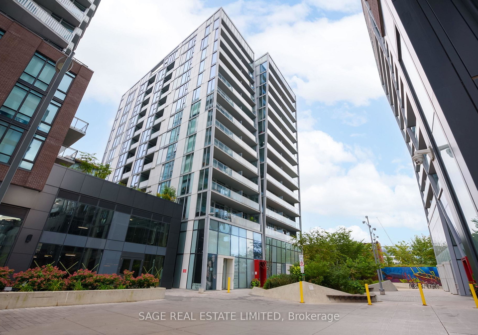 25-baseball-place-toronto-toronto-ontario-e13845764