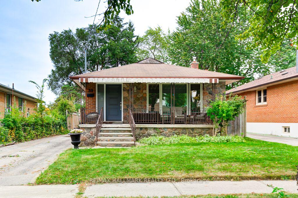 39-calumet-crescent-toronto-scarborough-ontario-e13846094