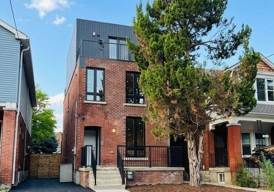 151-gledhill-avenue-toronto-east-york-ontario-e13846502