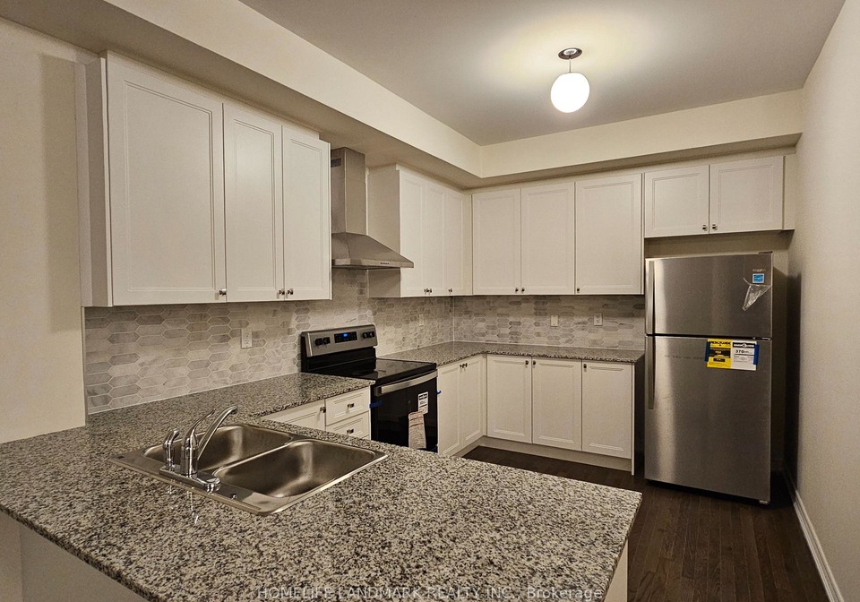 15-nimmo-lane-ajax-ontario-e13846536