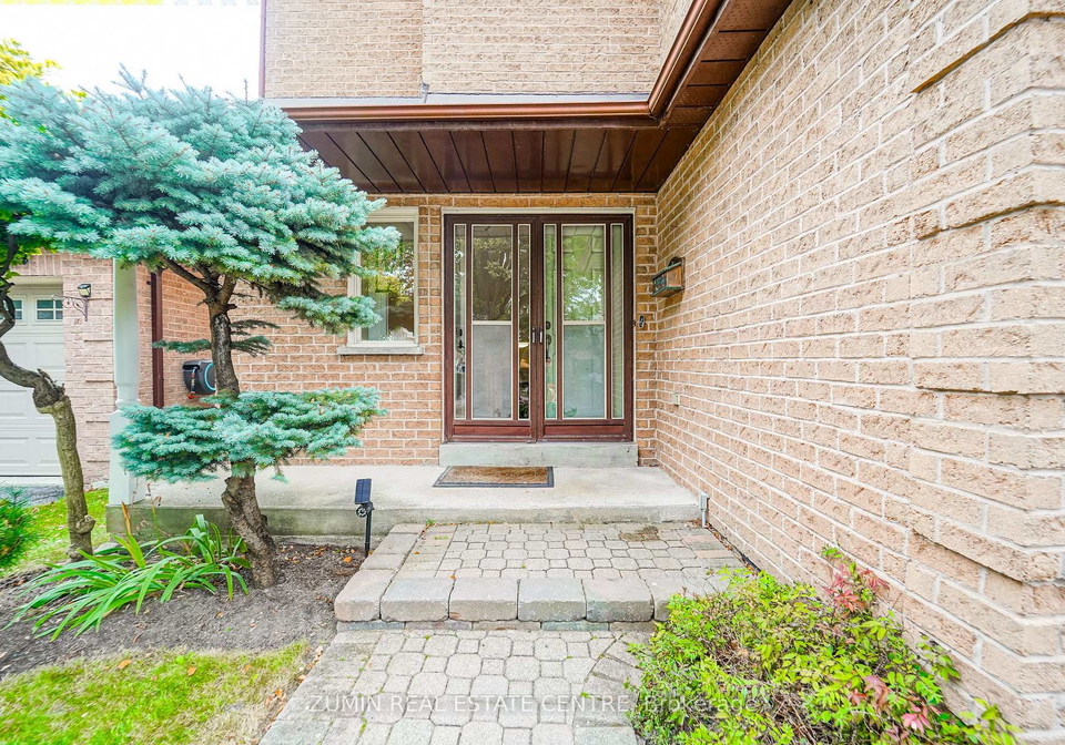 11-whittington-court-ajax-ontario-e13846722