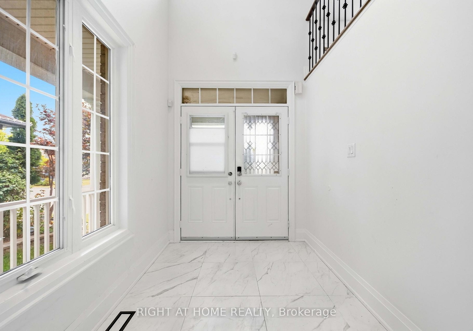 34-dring-street-ajax-ontario-e13846760