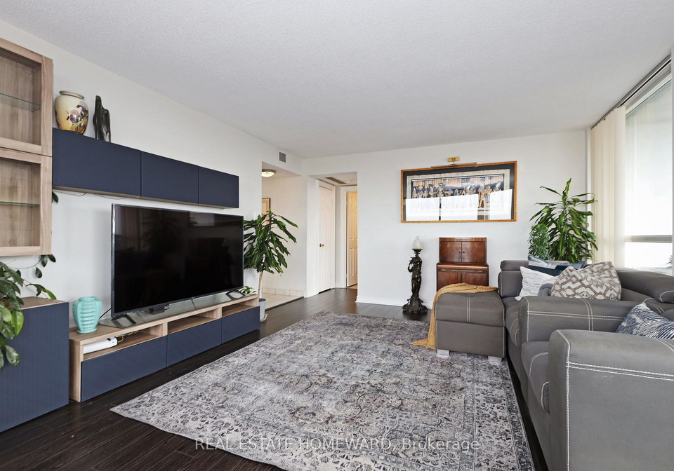 4725-sheppard-avenue-e-toronto-scarborough-ontario-e13847964