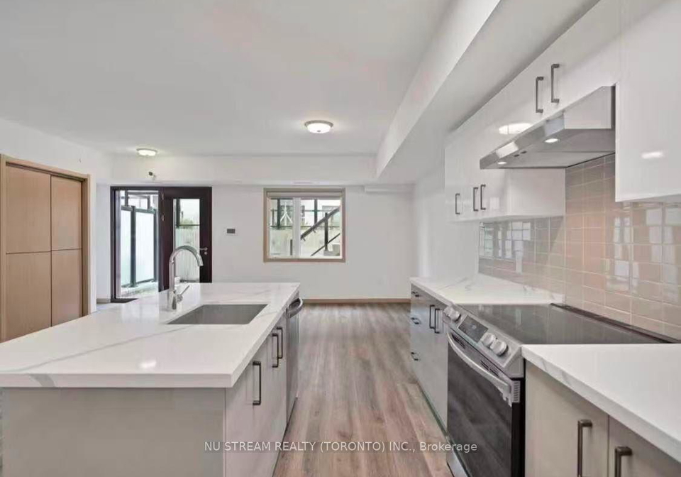 200-chester-le-boulevard-toronto-scarborough-ontario-e13848520