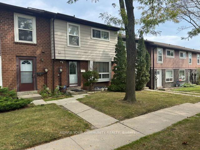 12-jacques-lane-ajax-ontario-e13848584