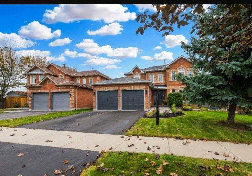 25-dewbourne-place-whitby-ontario-e13849218