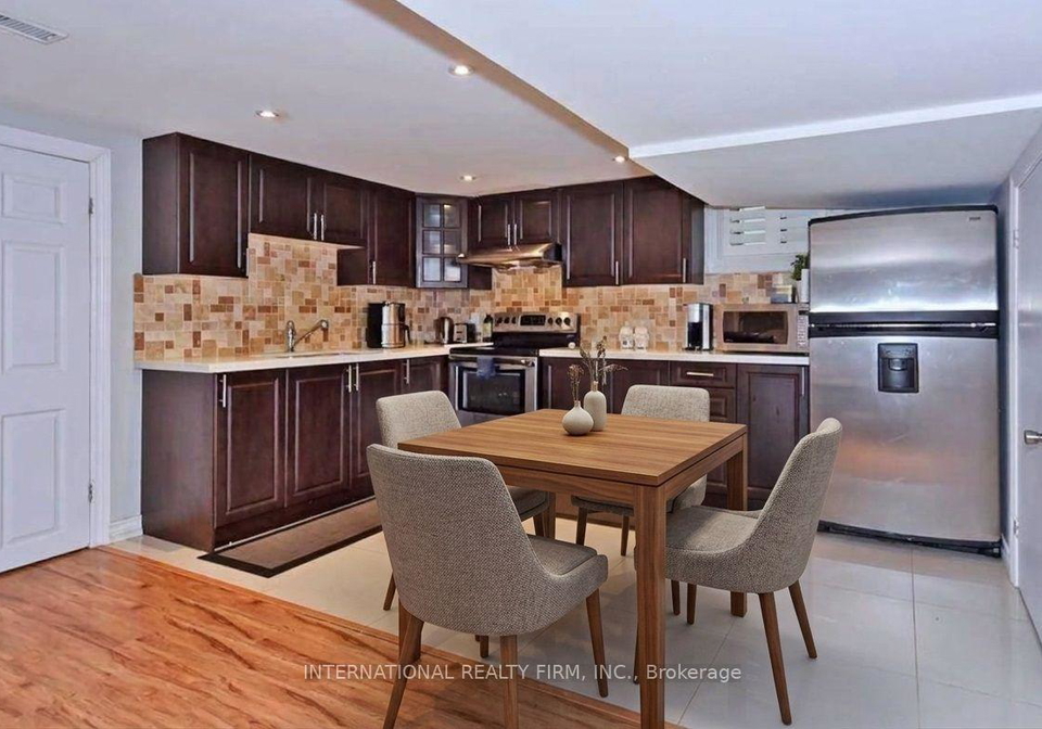 328-sheppard-avenue-pickering-ontario-e13849640