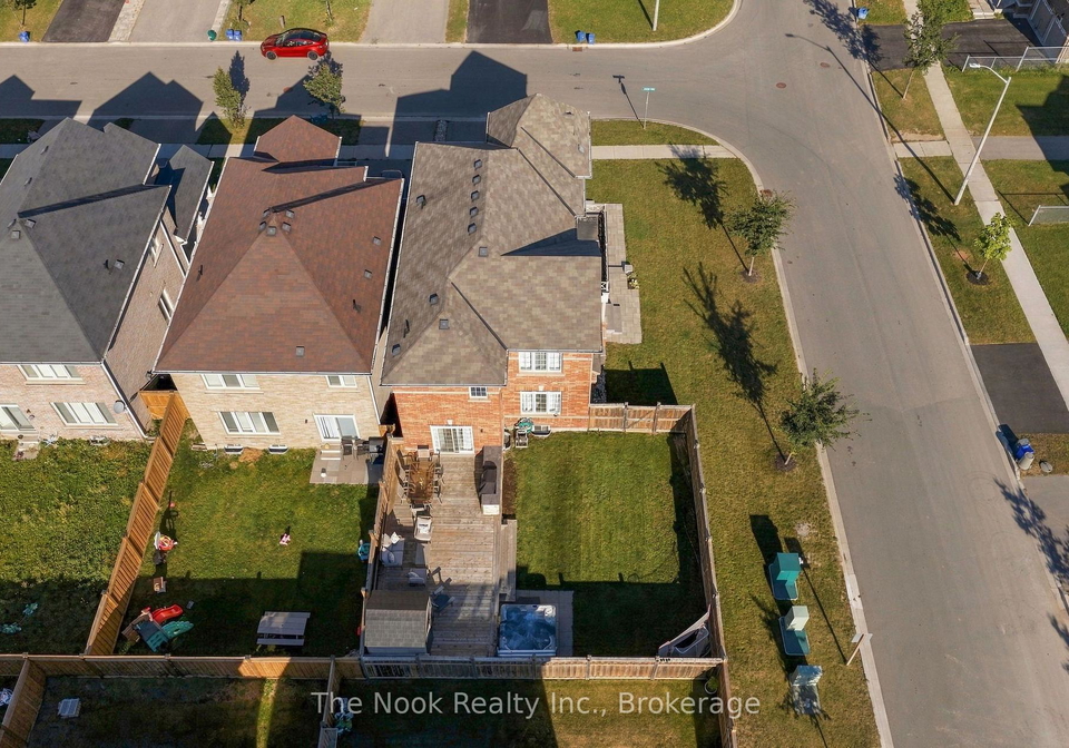 115-noden-crescent-clarington-ontario-e13849764