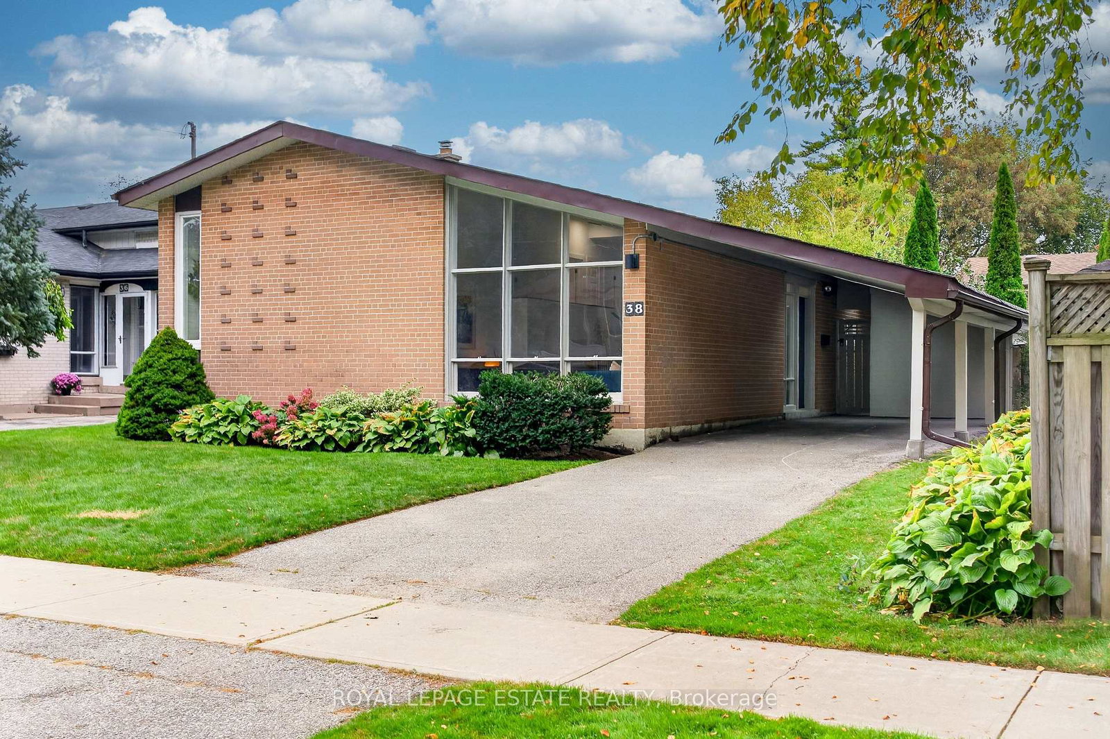 38-brightside-drive-toronto-scarborough-ontario-e13850382