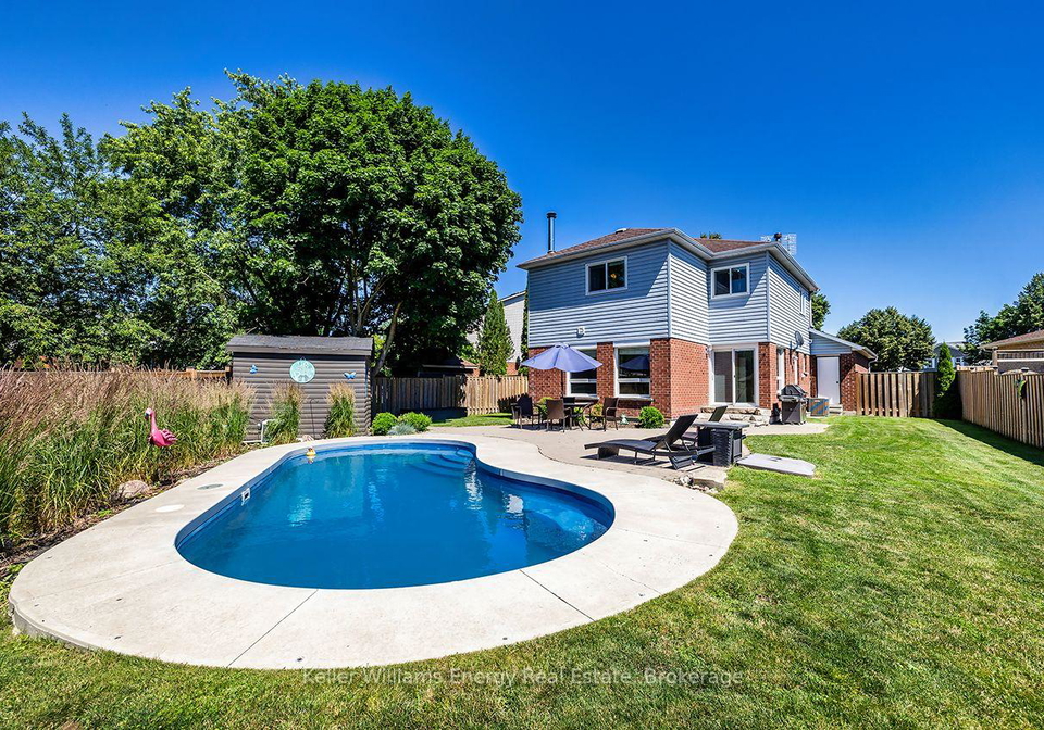 329-challenger-court-clarington-ontario-e13850738