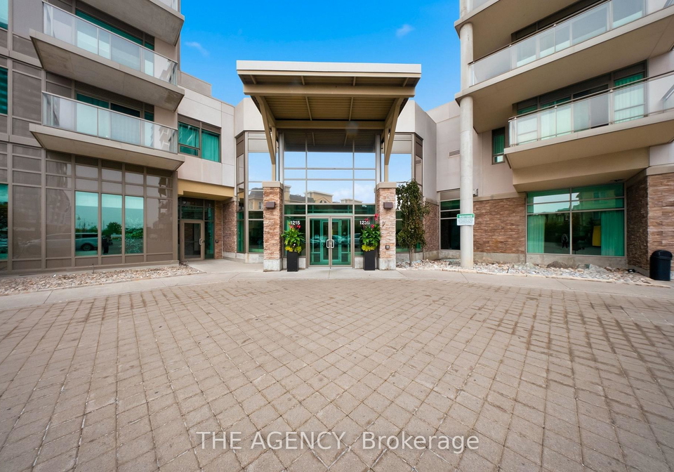 1215-bayly-street-pickering-ontario-e13850872