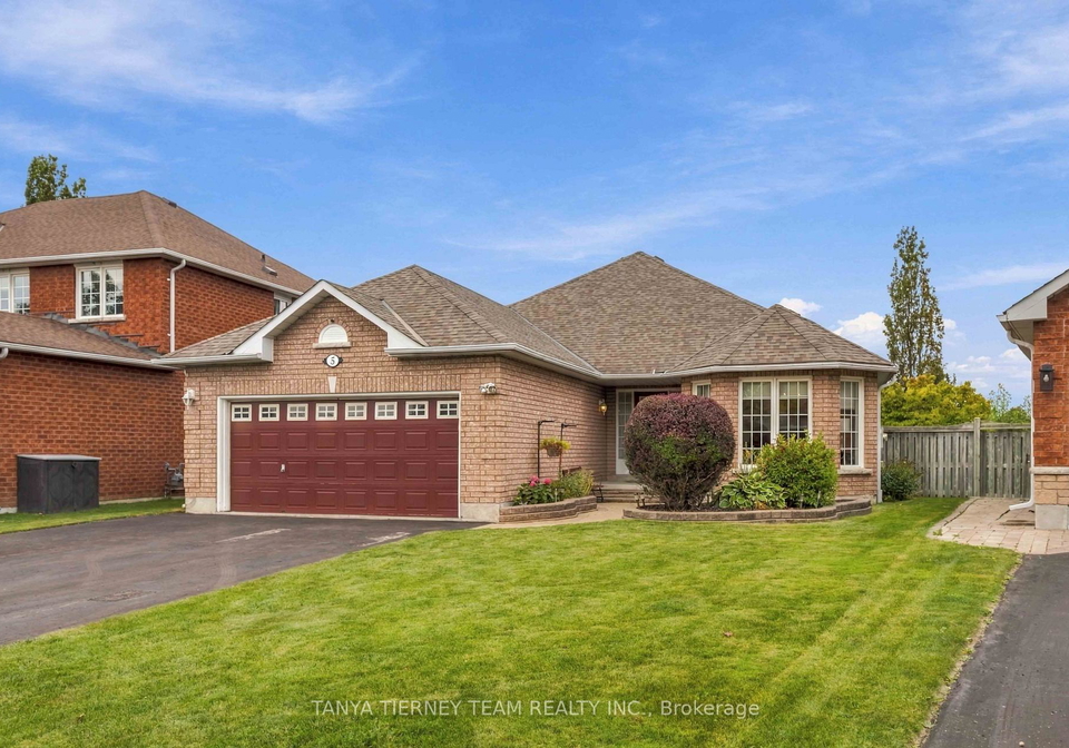 5-padfield-drive-clarington-ontario-e13851034