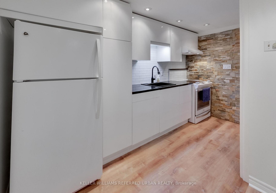 1666-queen-street-e-toronto-toronto-ontario-e13851046