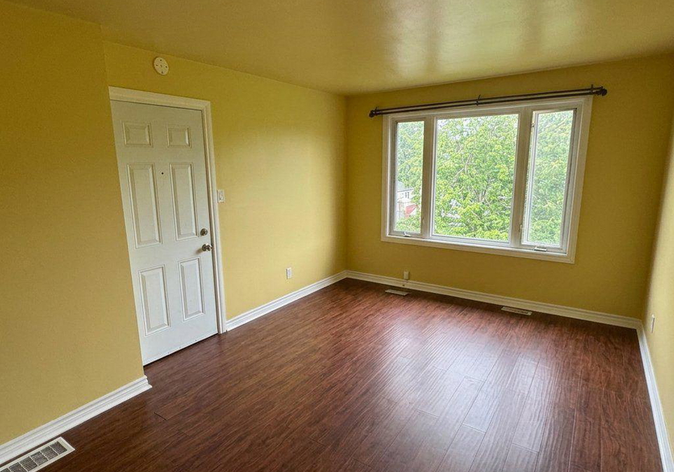 167-magnolia-avenue-toronto-scarborough-ontario-e13851328