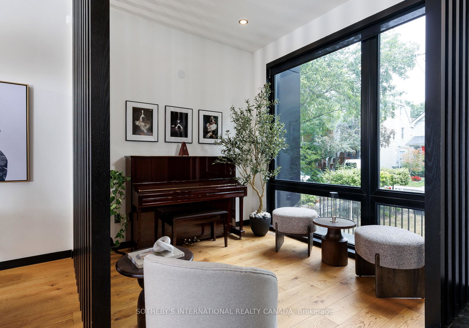 34-hastings-avenue-toronto-toronto-ontario-e13851482