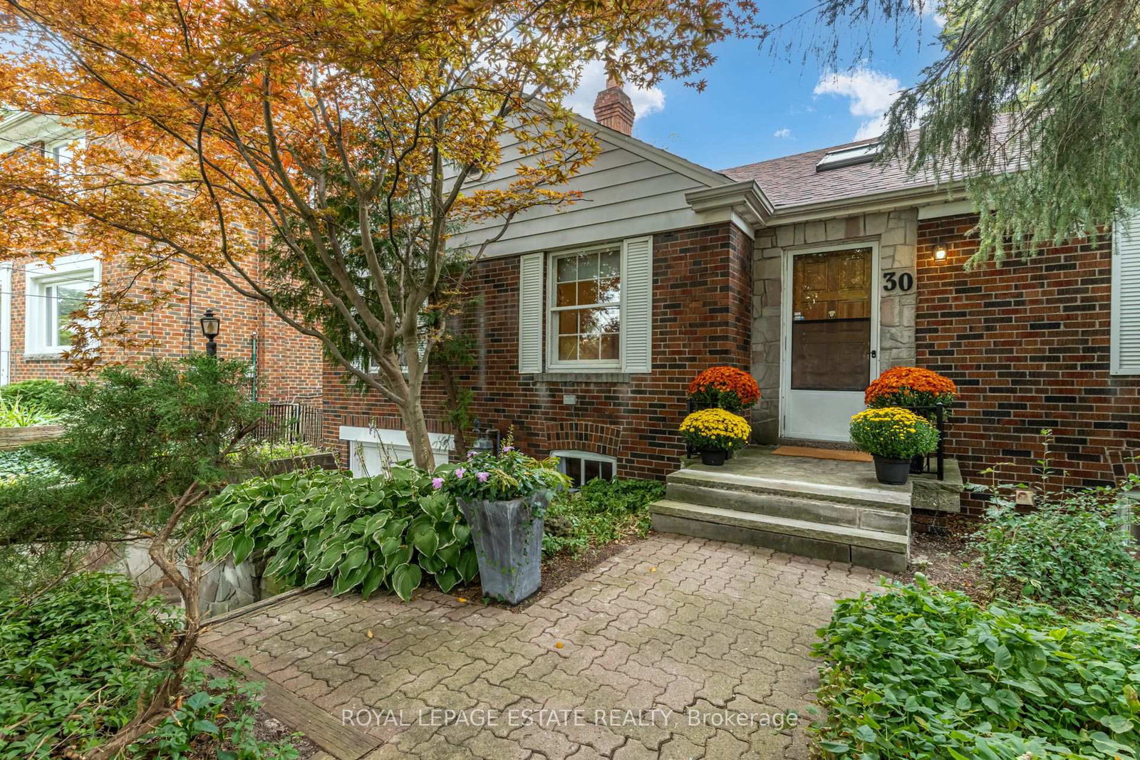 30-barbara-crescent-toronto-east-york-ontario-e13851872