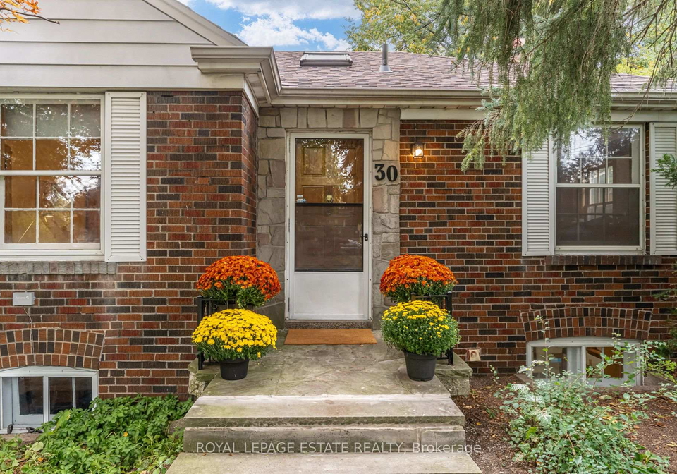 30-barbara-crescent-toronto-east-york-ontario-e13851872