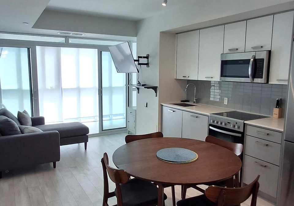 1630-queen-street-e-toronto-toronto-ontario-e13852034