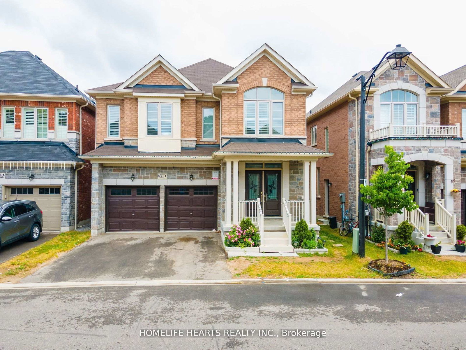21-hassard-short-lane-ajax-ontario-e13852120