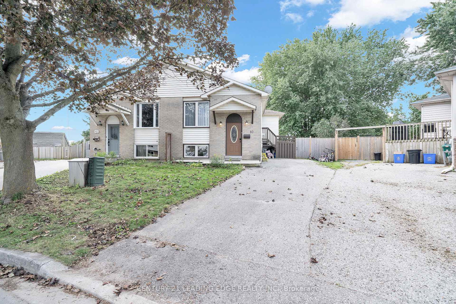 10-fairbairn-court-clarington-ontario-e13852242