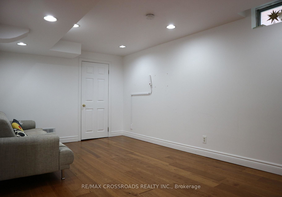 14-genner-drive-ajax-ontario-e13852262
