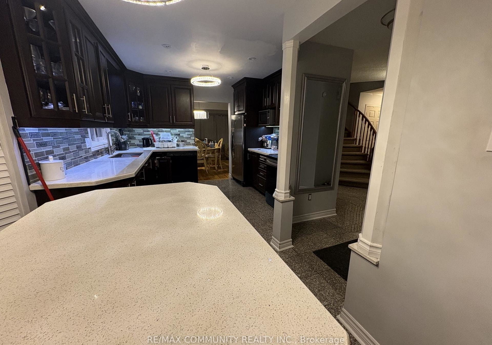 36-beaumont-drive-ajax-ontario-e13852346
