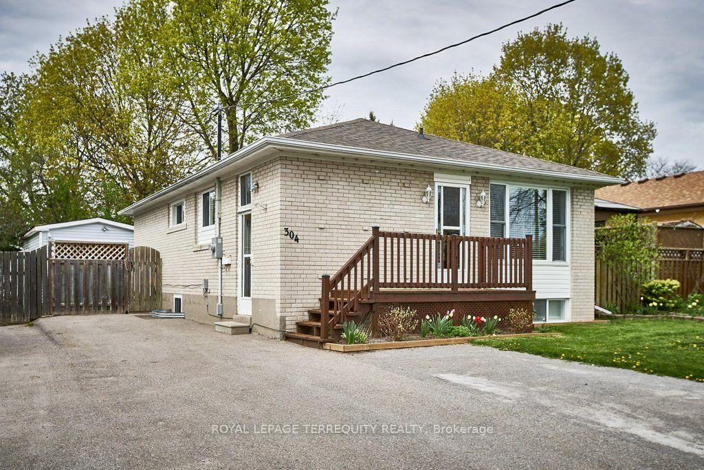 304-palmerston-avenue-whitby-ontario-e13852828