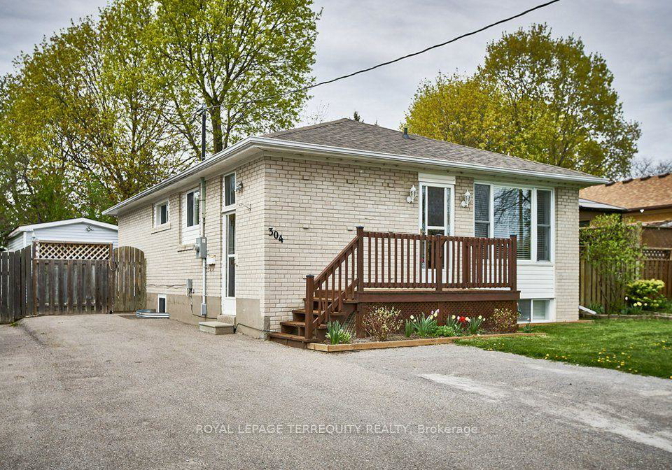 304-palmerston-avenue-whitby-ontario-e13852828