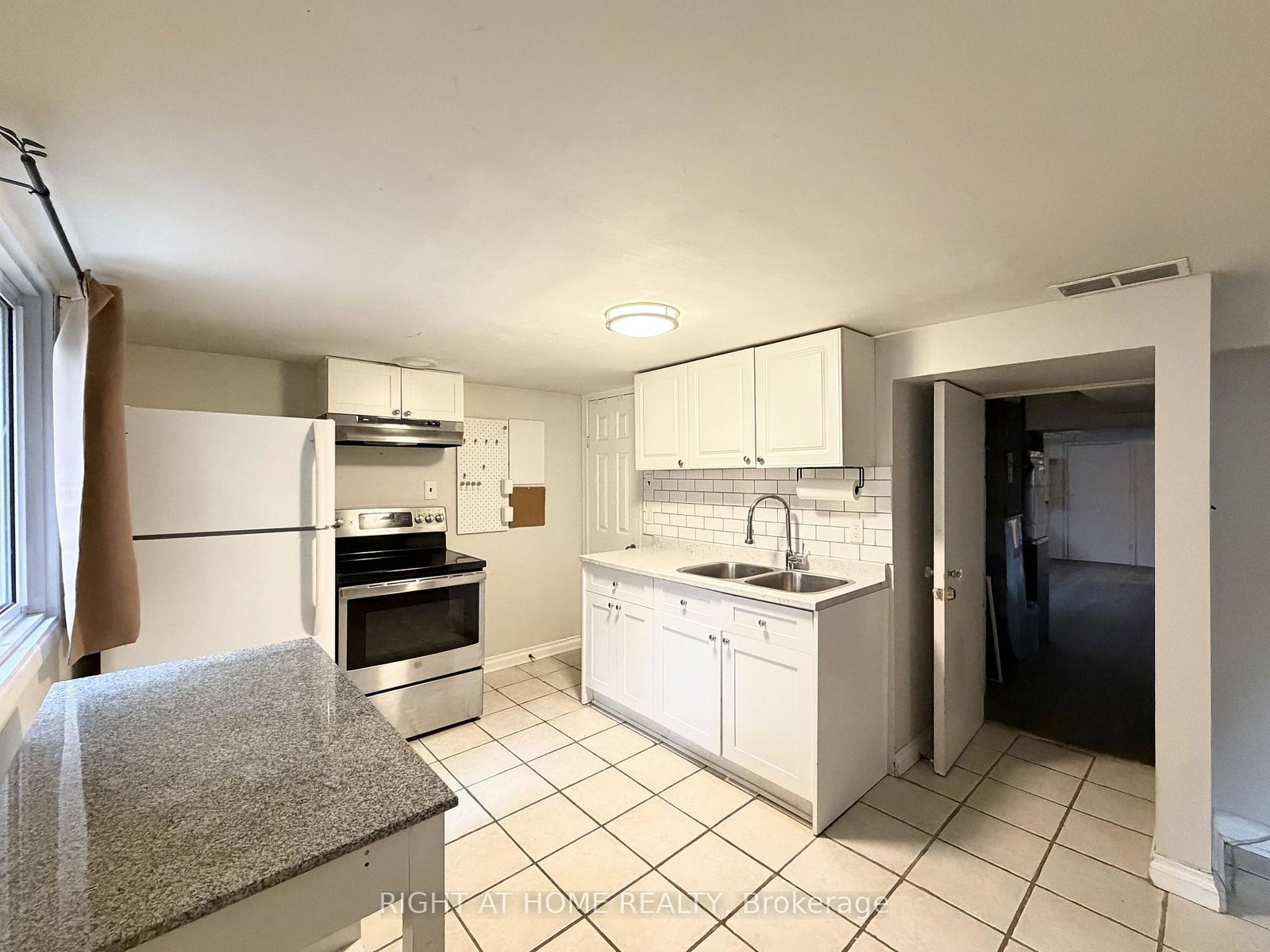 214-greenwood-avenue-oshawa-ontario-e13853164
