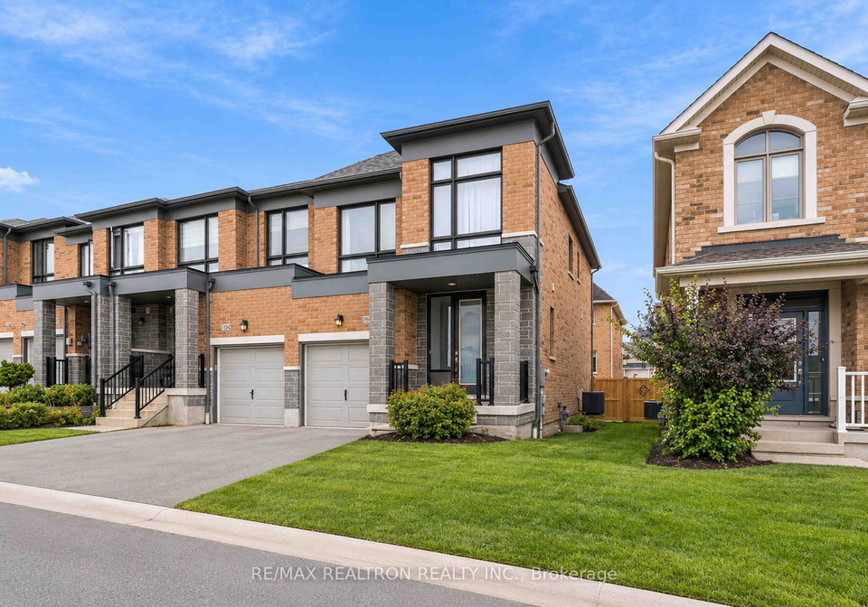 1160-drawstring-lane-pickering-ontario-e13853180